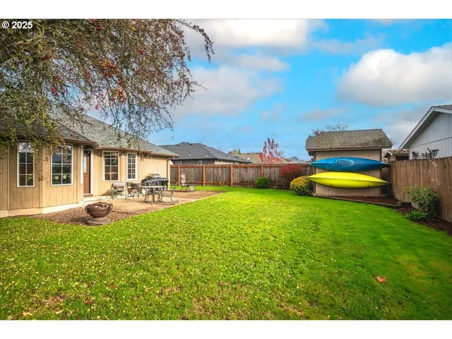 $440,000 | 3248 18th Avenue Southeast, Albany, OR 97322