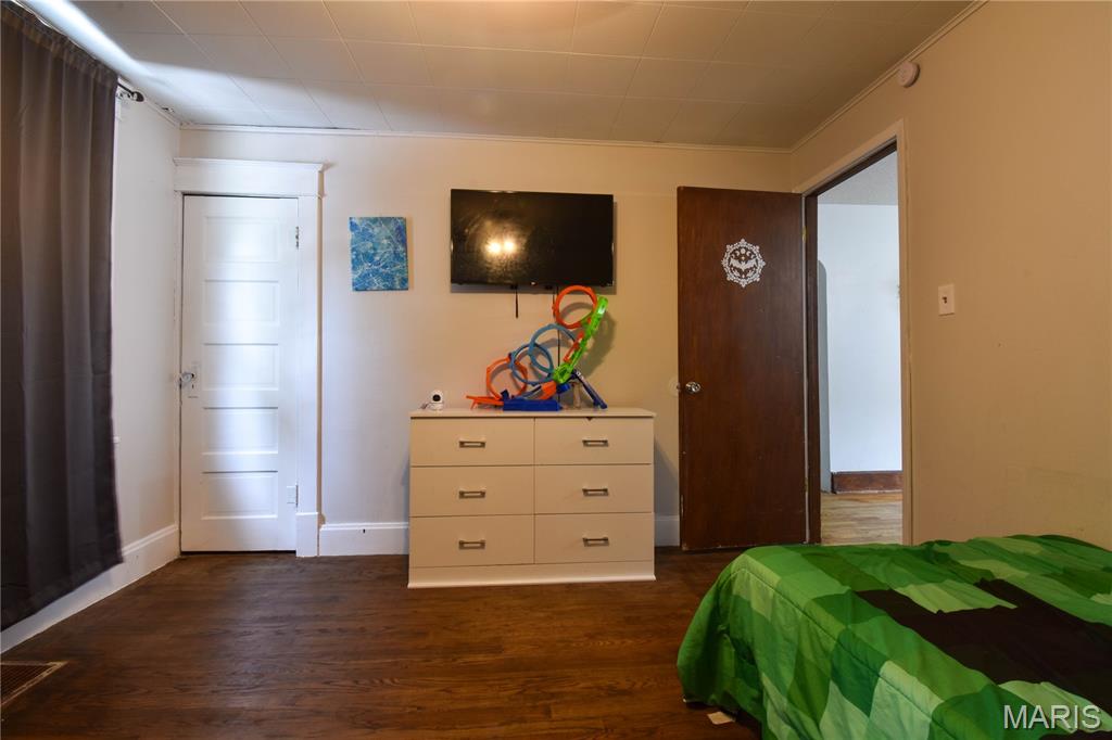 208 Wisconsin Avenue Alton, IL 62002 - Photo 19 of 27