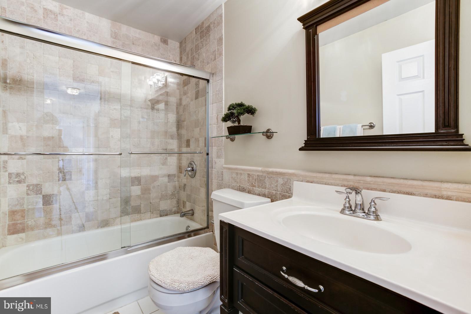 3407 Hidden River View Road Annapolis, MD 21403 - Photo 29 of 47 GUEST BATH ON 2ND FLOOR