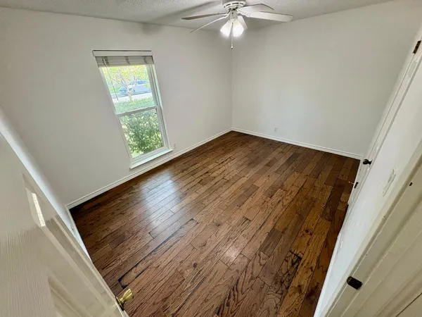 $2,295 | 11600 Elk Park Trail, Austin, TX 78759