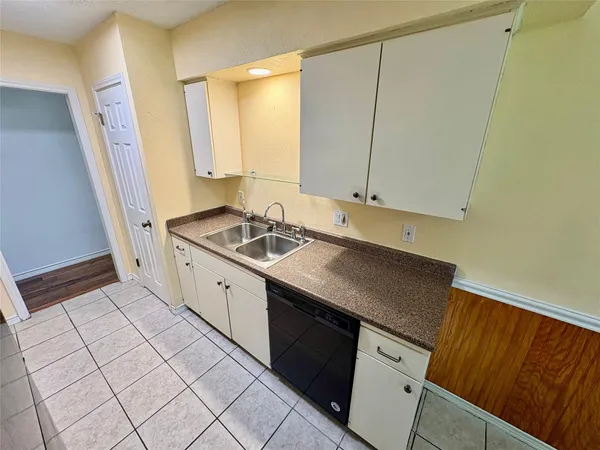 $2,395 | 11600 Elk Park Trail, Austin, TX 78759