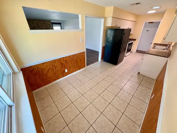 $2,295 | 11600 Elk Park Trail, Austin, TX 78759