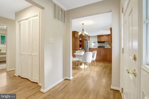 $749,900 | 2106 Basset Street, Alexandria, VA 22308