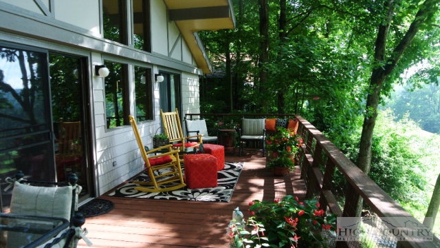 320 Meadow View Road Glade Valley, NC 28627 - Photo 5 of 12 Gallery Image 5