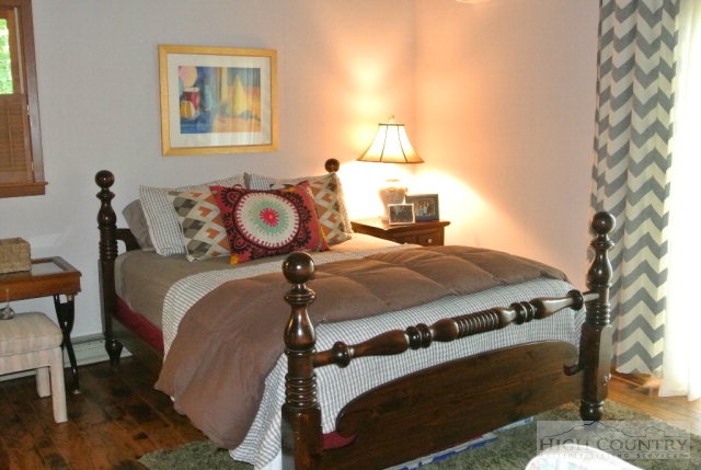 320 Meadow View Road Glade Valley, NC 28627 - Photo 8 of 12 Gallery Image 8