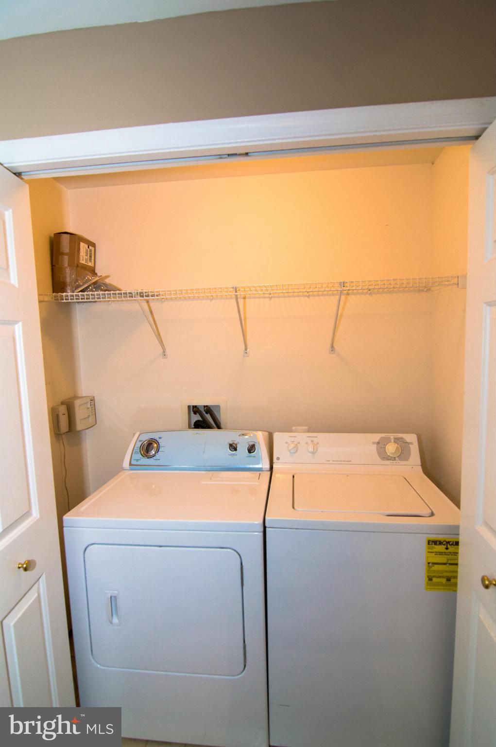 43004 Center Street Chantilly, VA 20152 - Photo 8 of 30 Lower Level Laundry Area