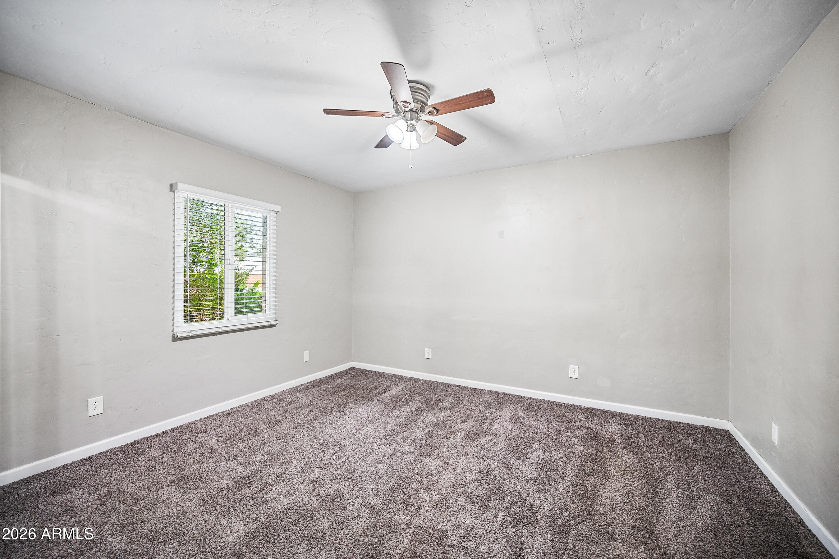 1724 West Thomas Road Phoenix, AZ 85015 - Photo 15 of 31 Secondary bedroom