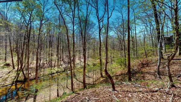 $249,900 | 1044 Deer Ridge Road, Kingston Springs, TN 37082