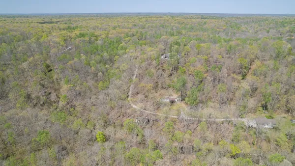 $249,900 | 1044 Deer Ridge Road, Kingston Springs, TN 37082