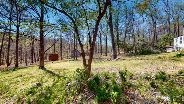 $249,900 | 1044 Deer Ridge Road, Kingston Springs, TN 37082