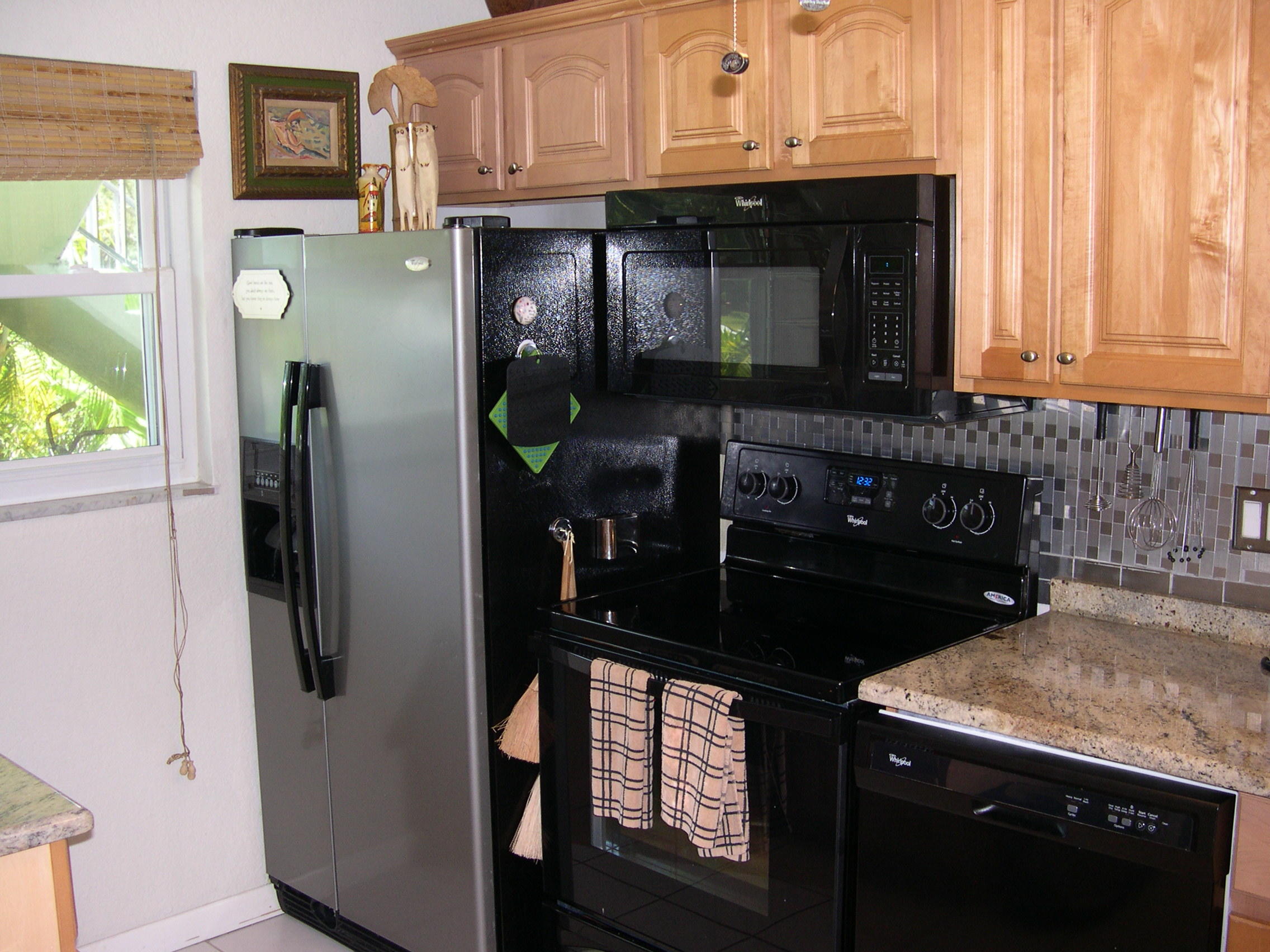 1172 Commodore Court, Unit 106 Fort Pierce, FL 34949 - Photo 4 of 32 Kitchen