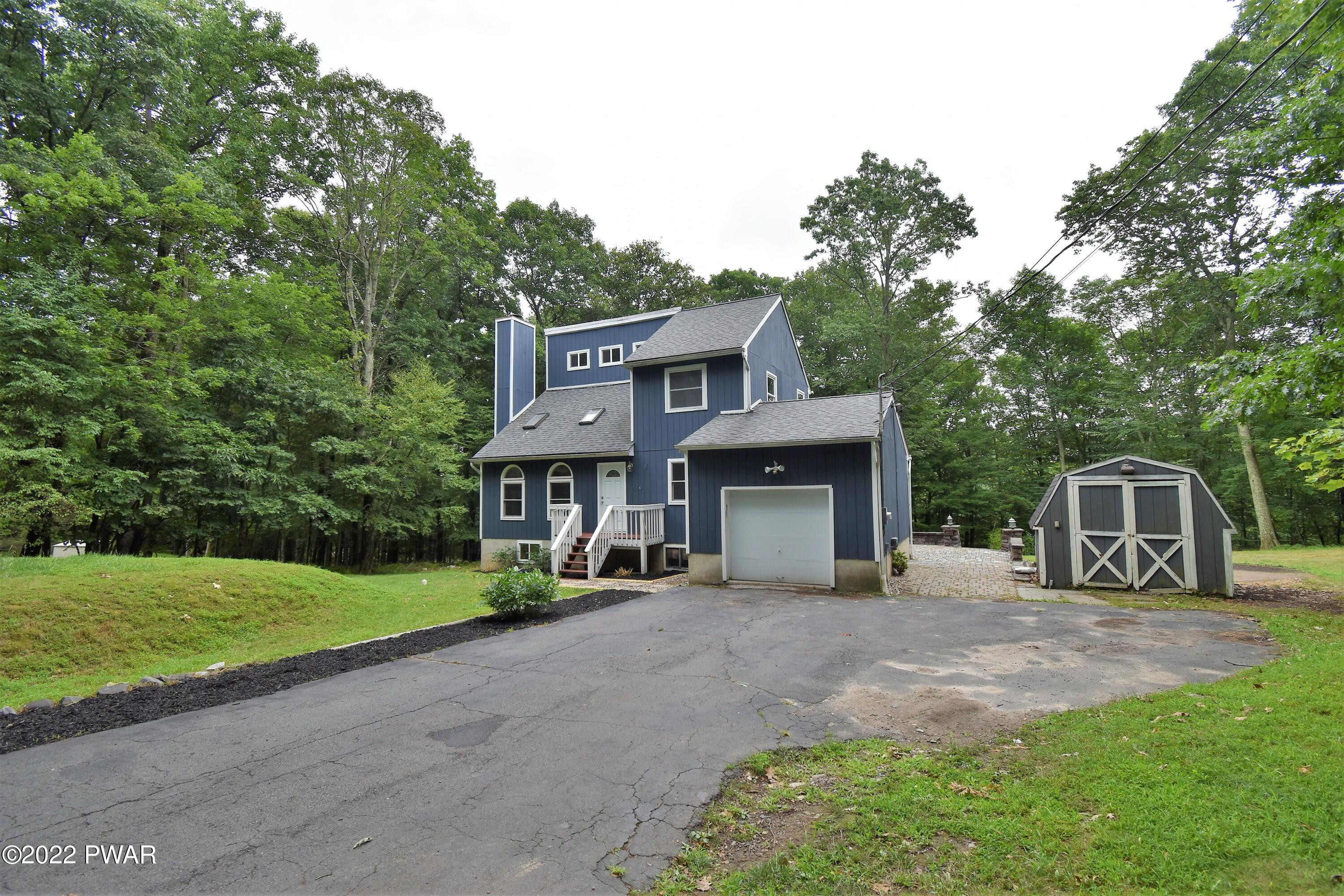 205 Traverse Road Dingmans Ferry, PA 18328 - Photo 5 of 30