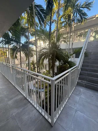 $1,900 | 2430 Northeast 135th Street, Unit 203, North Miami, FL 33181
