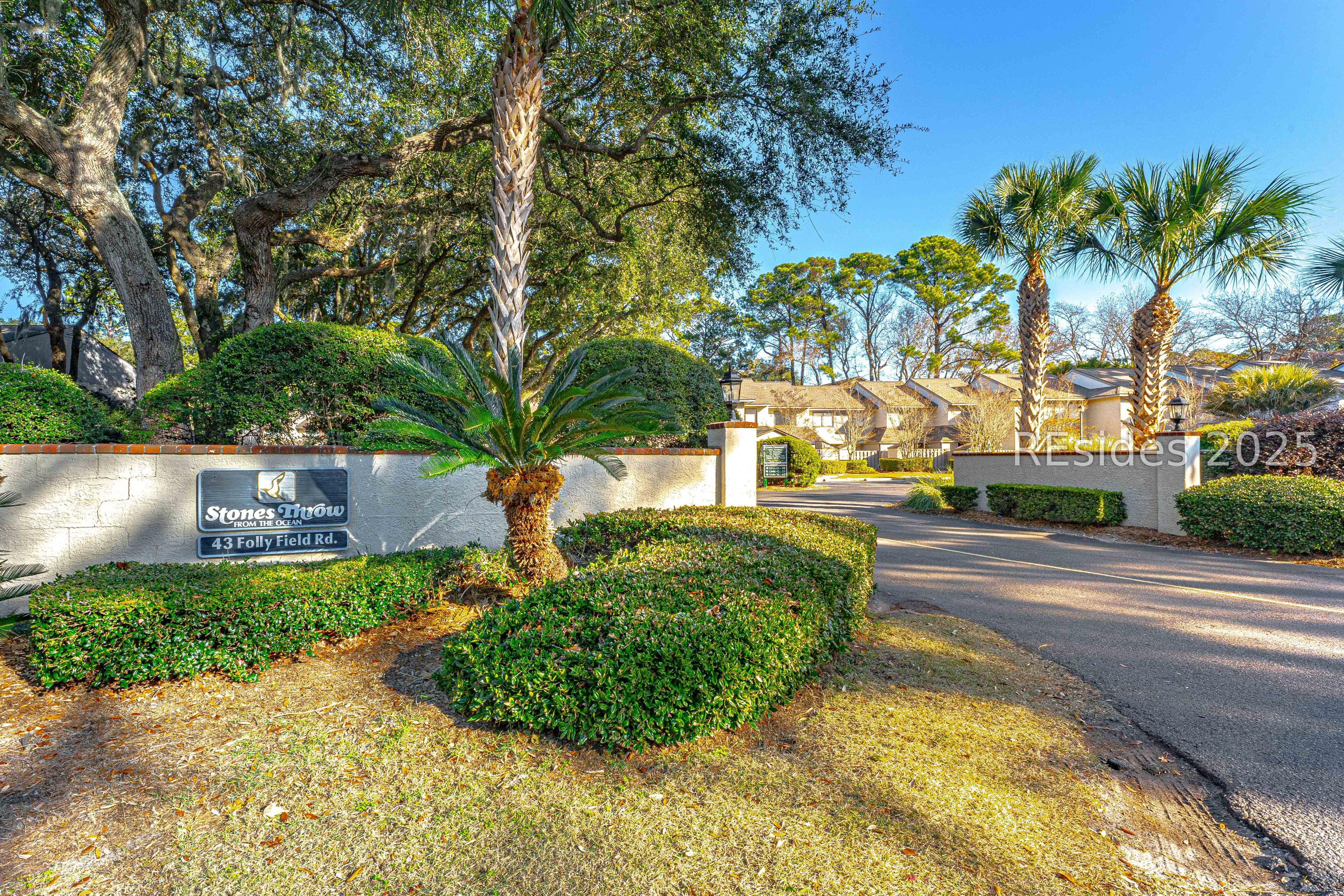 43 Folly Field Road, Unit 26 Hilton Head Island, SC 29928 - Photo 48 of 52