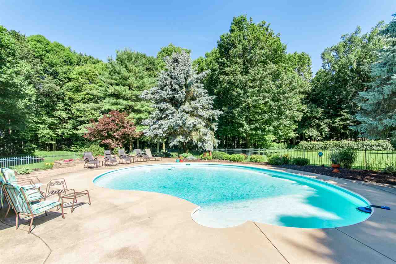17399 Jackson Road South Bend, IN 46614 - Photo 27 of 36 Gallery Image 27