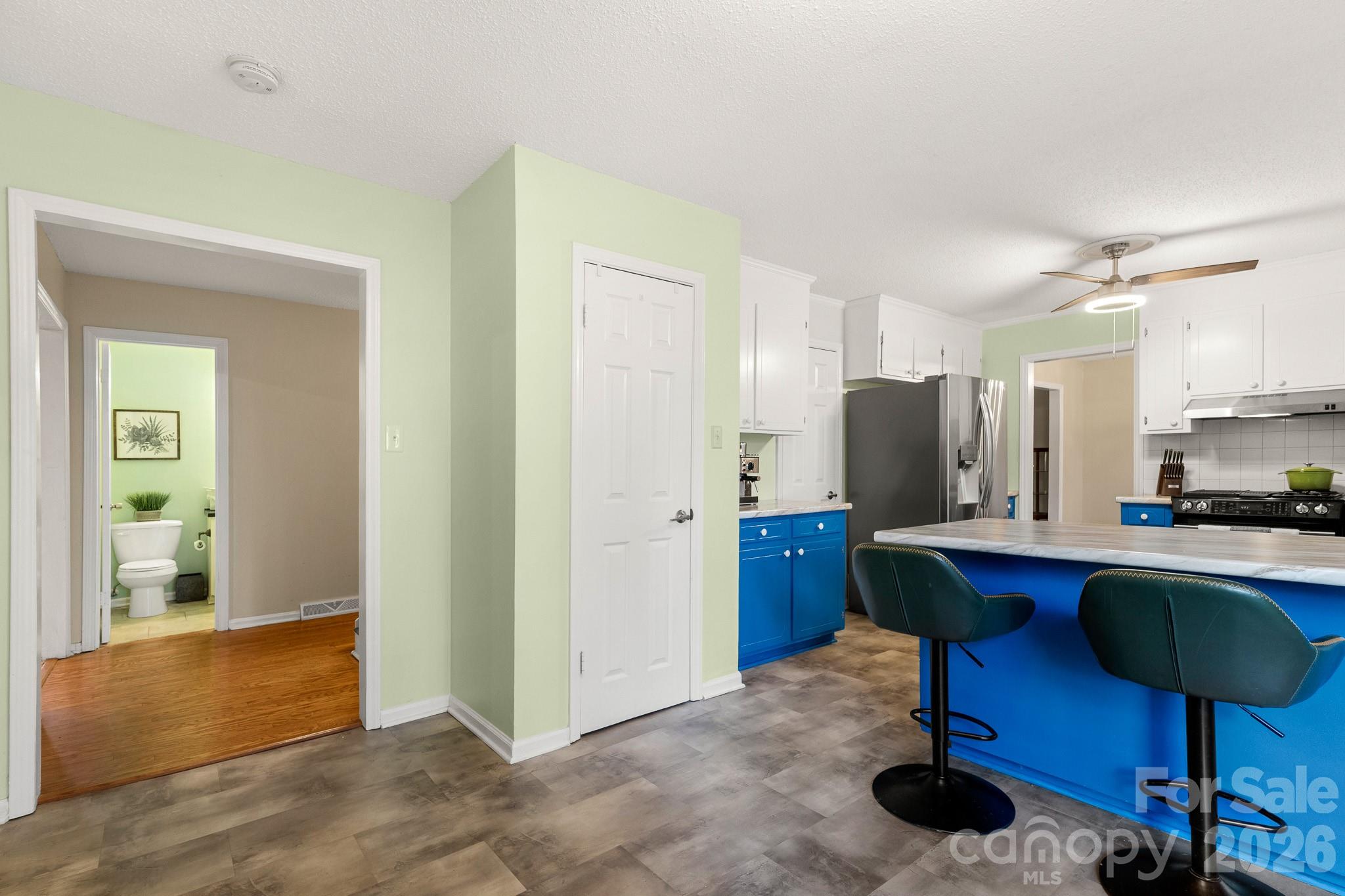 9118 Windjammer Drive Tega Cay, SC 29708 - Photo 18 of 48