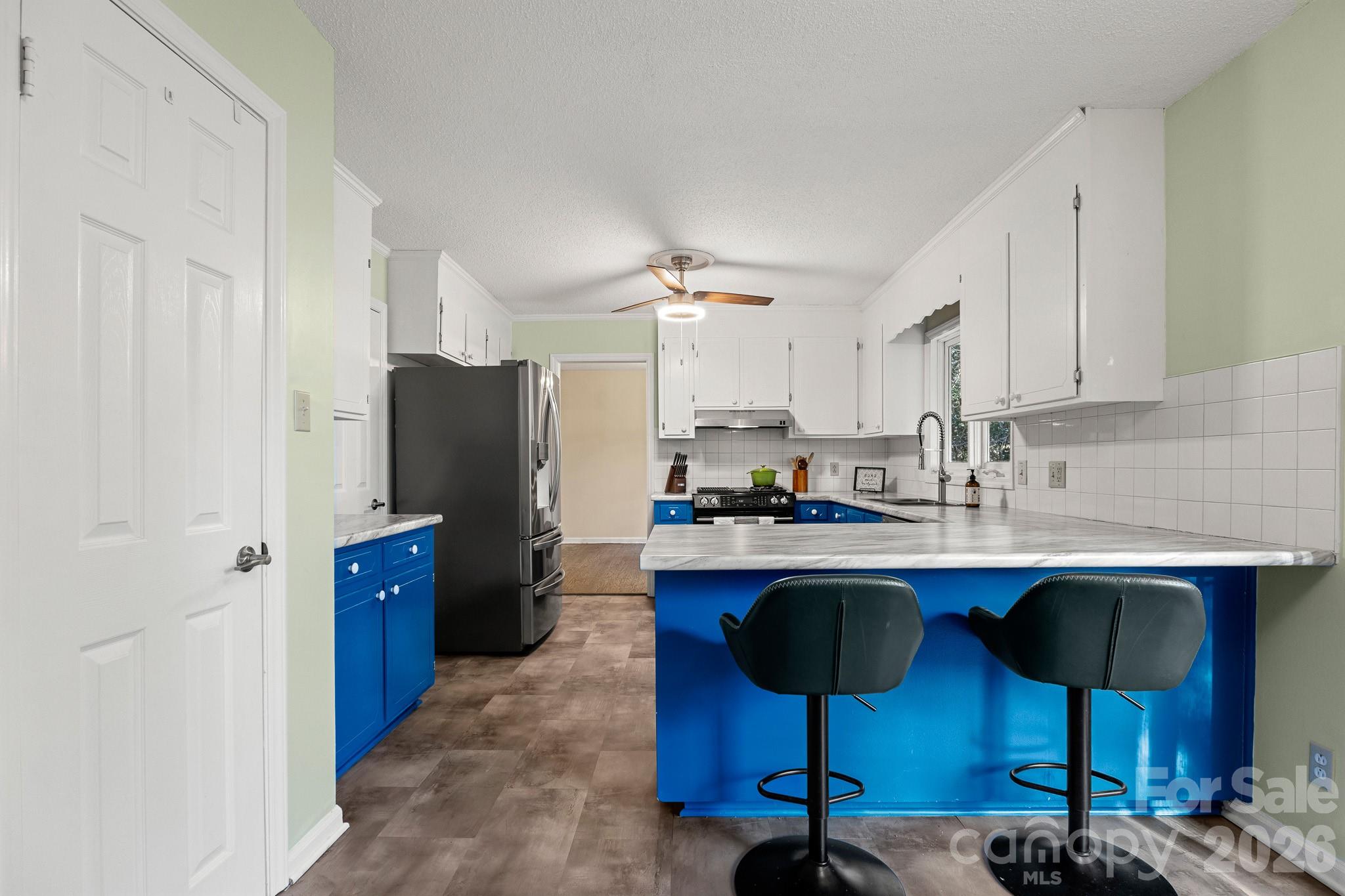 9118 Windjammer Drive Tega Cay, SC 29708 - Photo 23 of 48