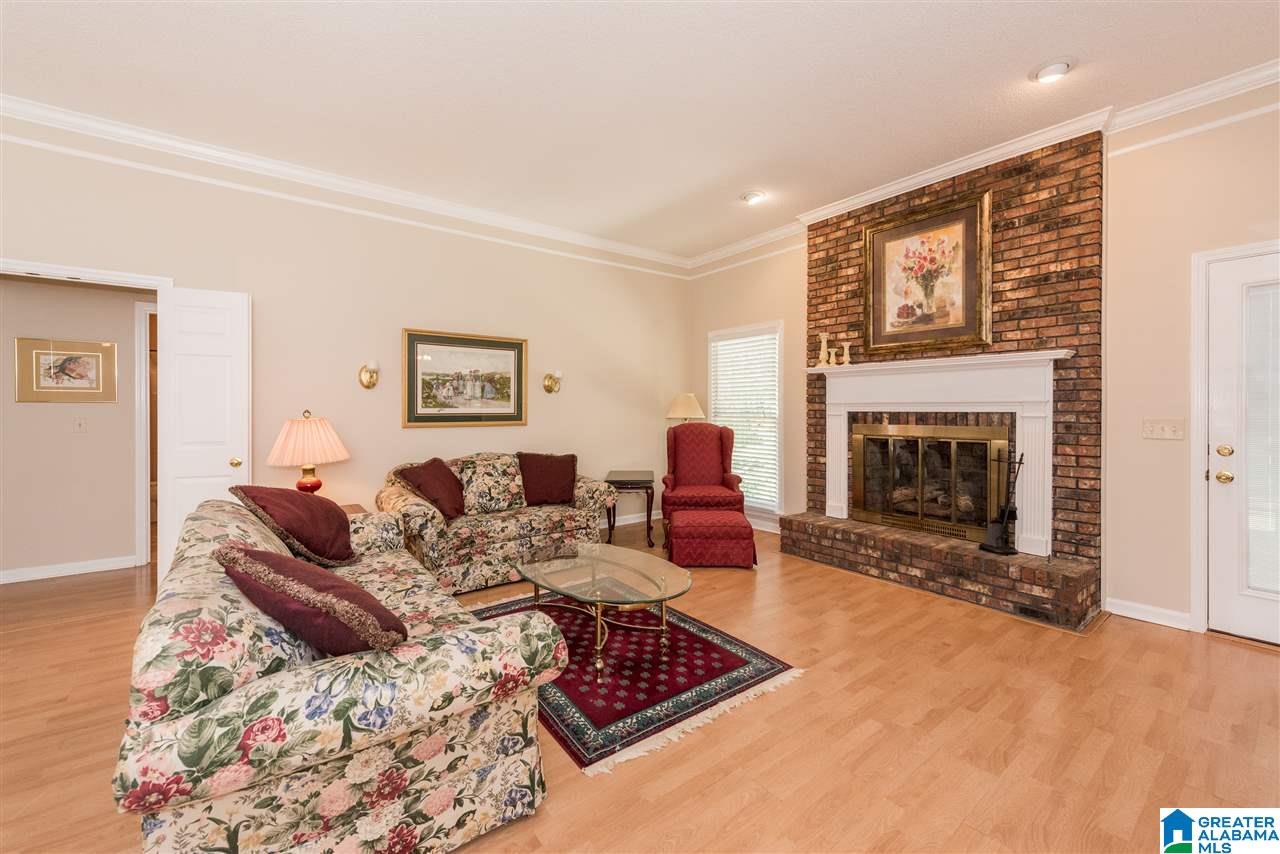 465 Pineway Drive Birmingham, AL 35226 - Photo 4 of 49