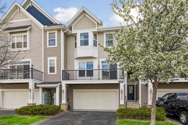 $279,900 | 15592 Eagles Nest Way, Apple Valley, MN 55124