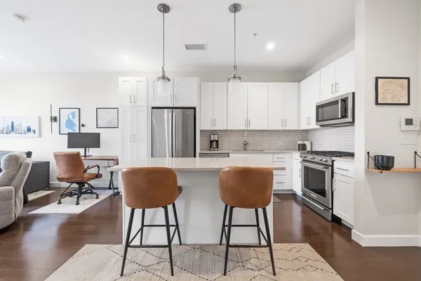 $665,000 | 197 Washington Street, Unit 307, Somerville, MA 02143