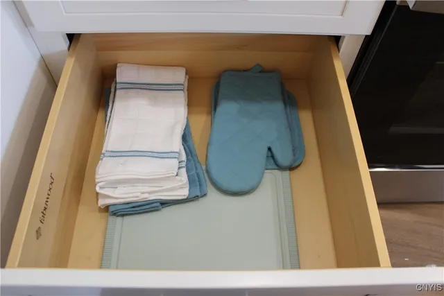 $2,400 | 110 Hotel Street, Unit 2, Utica, NY 13502