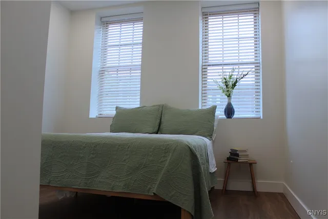 $2,400 | 110 Hotel Street, Unit 2, Utica, NY 13502