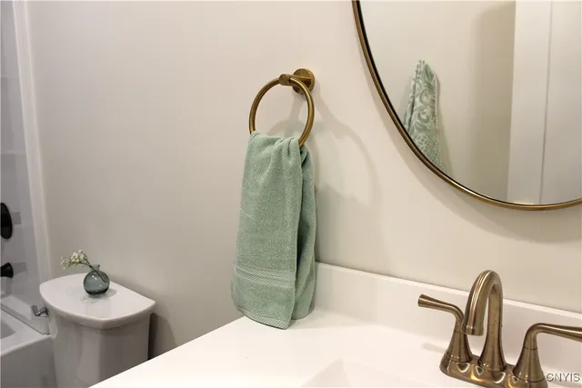 $2,400 | 110 Hotel Street, Unit 2, Utica, NY 13502