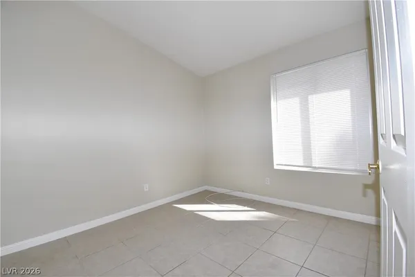 $1,970 | 226 Cimarron Village Way, Henderson, NV 89012