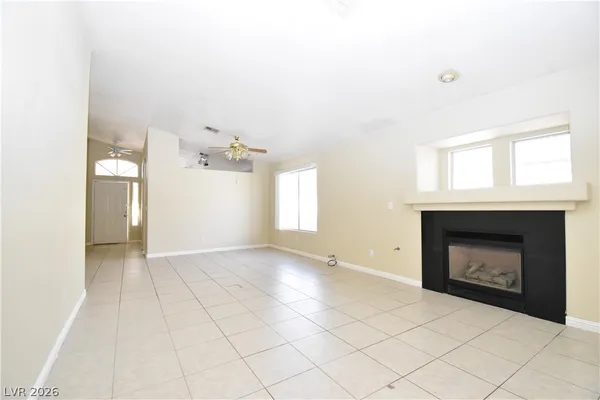 $1,970 | 226 Cimarron Village Way, Henderson, NV 89012