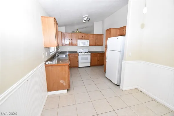 $1,970 | 226 Cimarron Village Way, Henderson, NV 89012