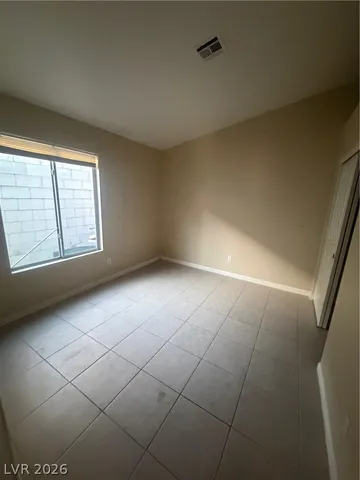 $2,070 | 226 Cimarron Village Way, Henderson, NV 89012