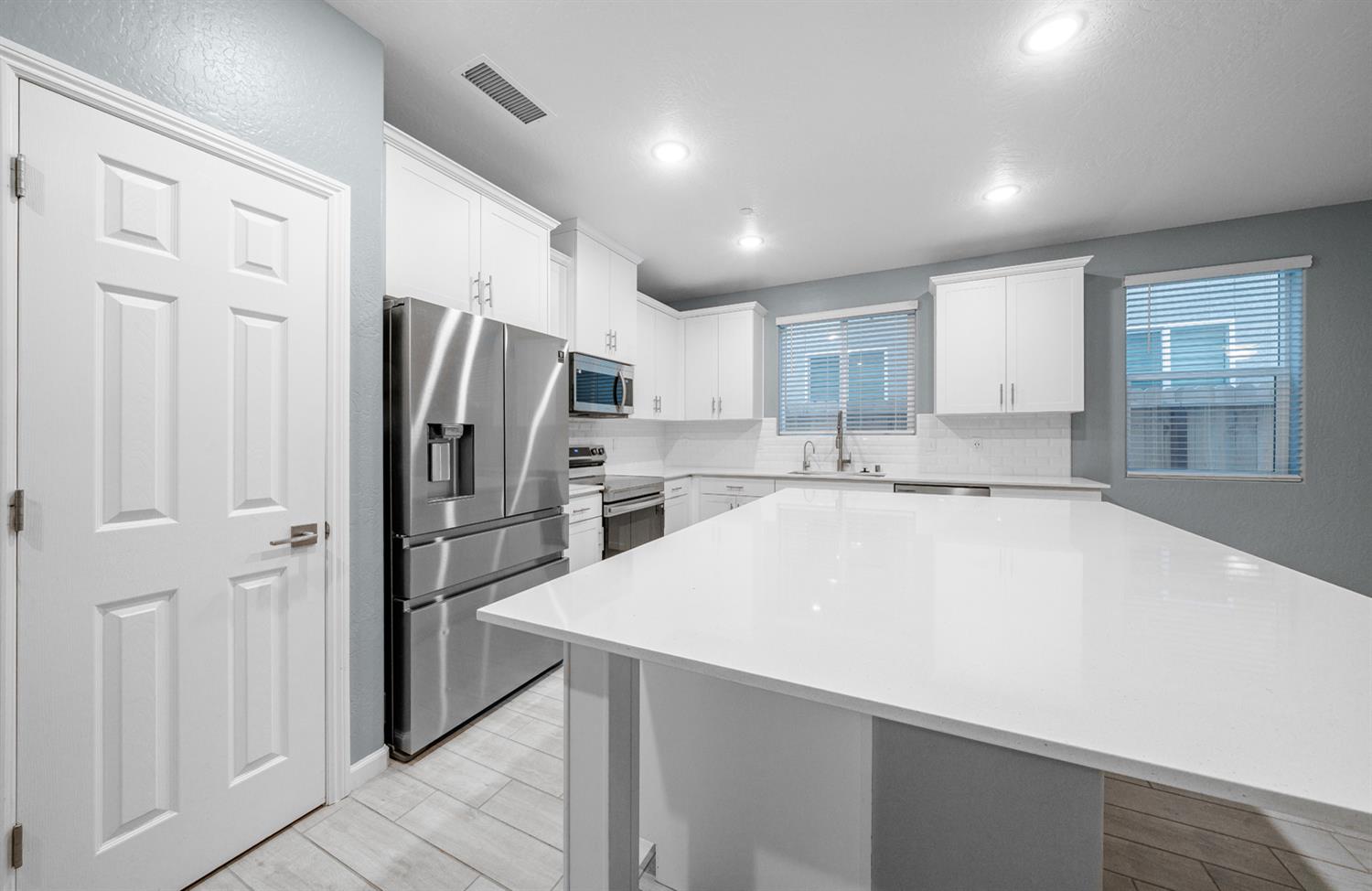 141 Reunion Way South Madera, CA 93636 - Photo 6 of 31