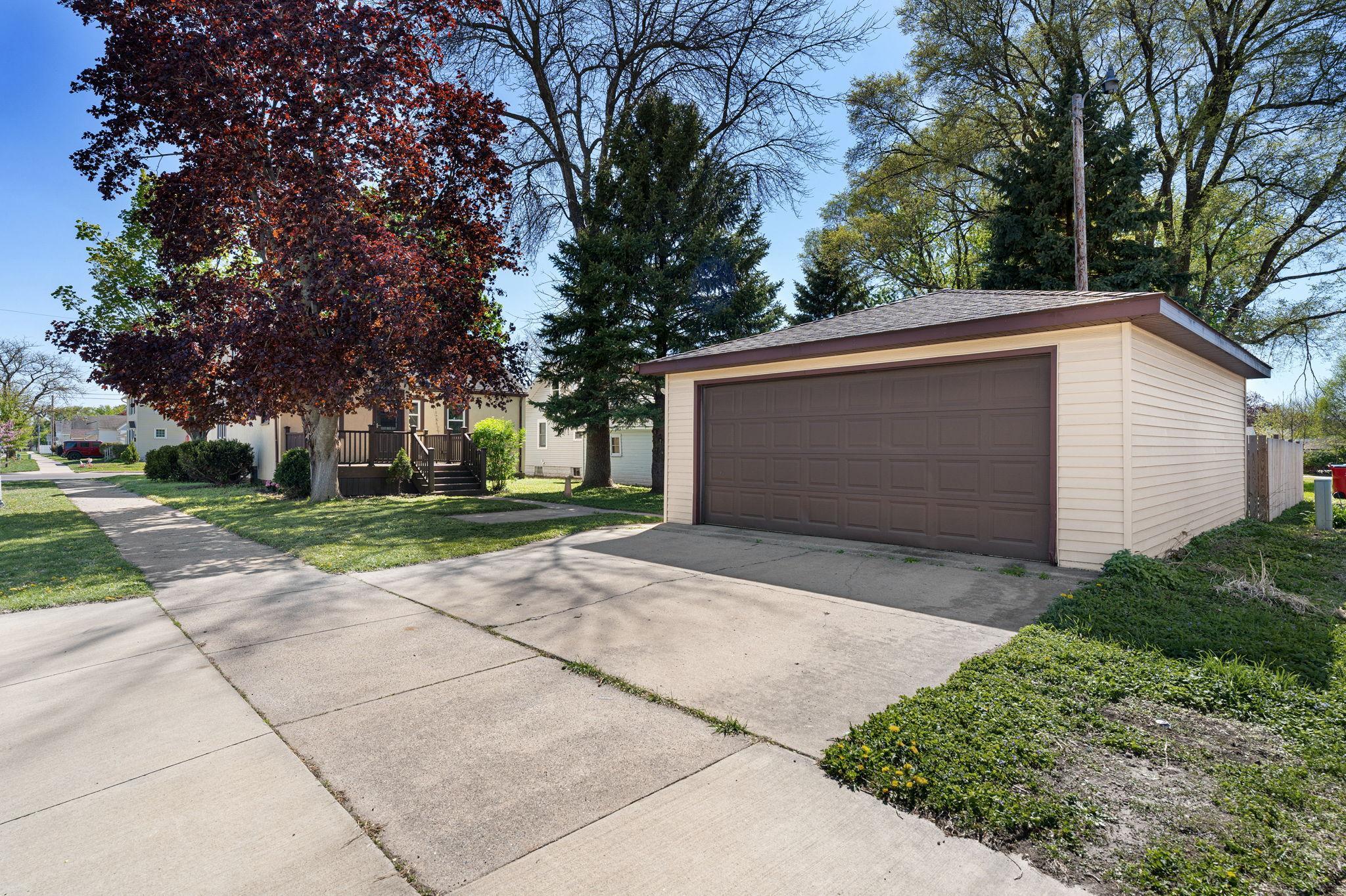 1100 2nd Avenue Southwest Austin, MN 55912 - Photo 7 of 28
