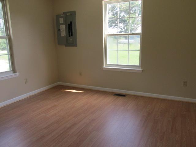 184 County Farm Road Manchester, TN 37355 - Photo 6 of 12 Master bed room