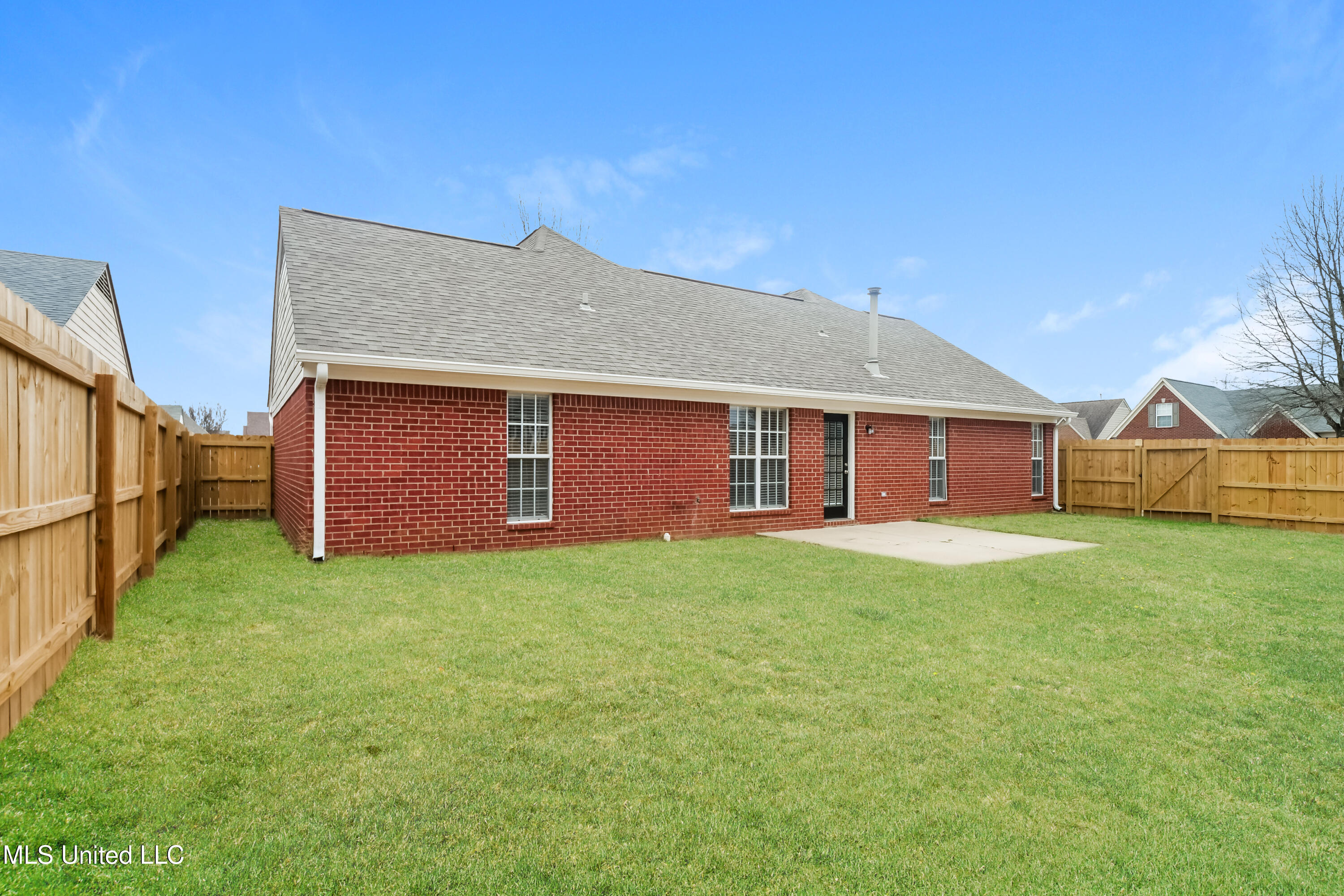 5665 Deer Ridge Drive Southaven, MS 38672 - Photo 15 of 17 016-photo-rear-view-15083655