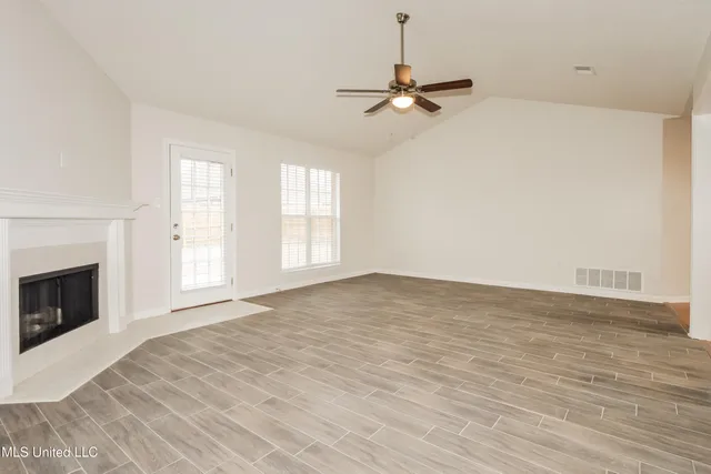 $2,350 | 5665 Deer Ridge Drive, Southaven, MS 38672