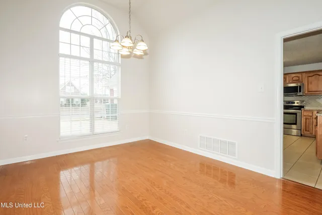 $2,350 | 5665 Deer Ridge Drive, Southaven, MS 38672