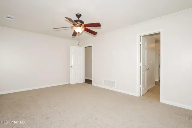 $2,350 | 5665 Deer Ridge Drive, Southaven, MS 38672