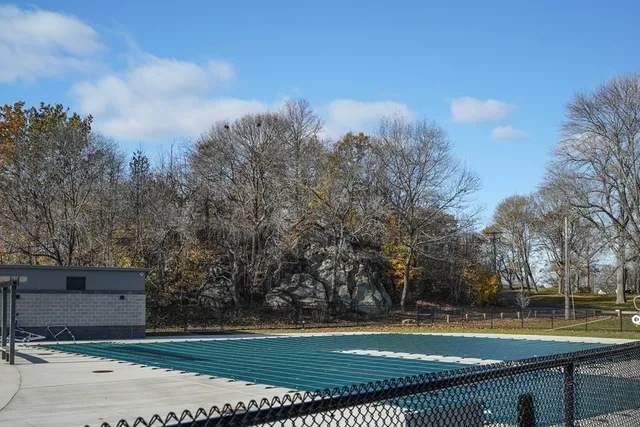 $2,500 | 2 Messervy Street, Unit 1, Salem, MA 01970