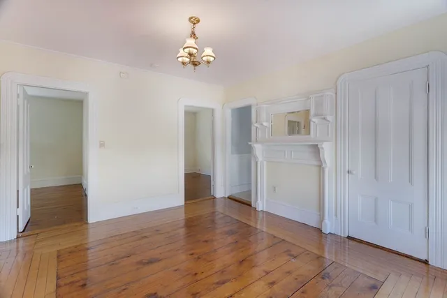 $2,500 | 2 Messervy Street, Unit 1, Salem, MA 01970