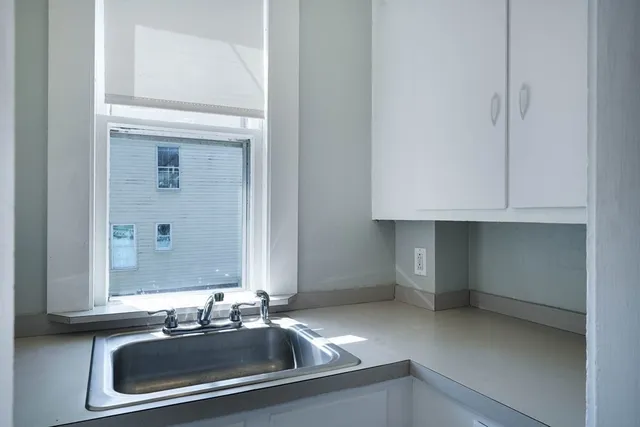 $2,500 | 2 Messervy Street, Unit 1, Salem, MA 01970