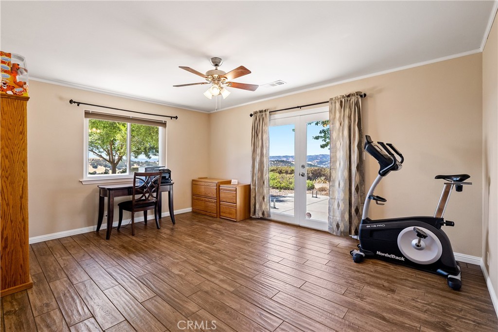 2255 Lothar Lane Templeton, CA 93465 - Photo 20 of 41