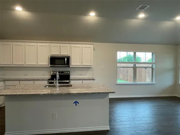 $2,200 | 4324 Cordata Drive, Melissa, TX 75454