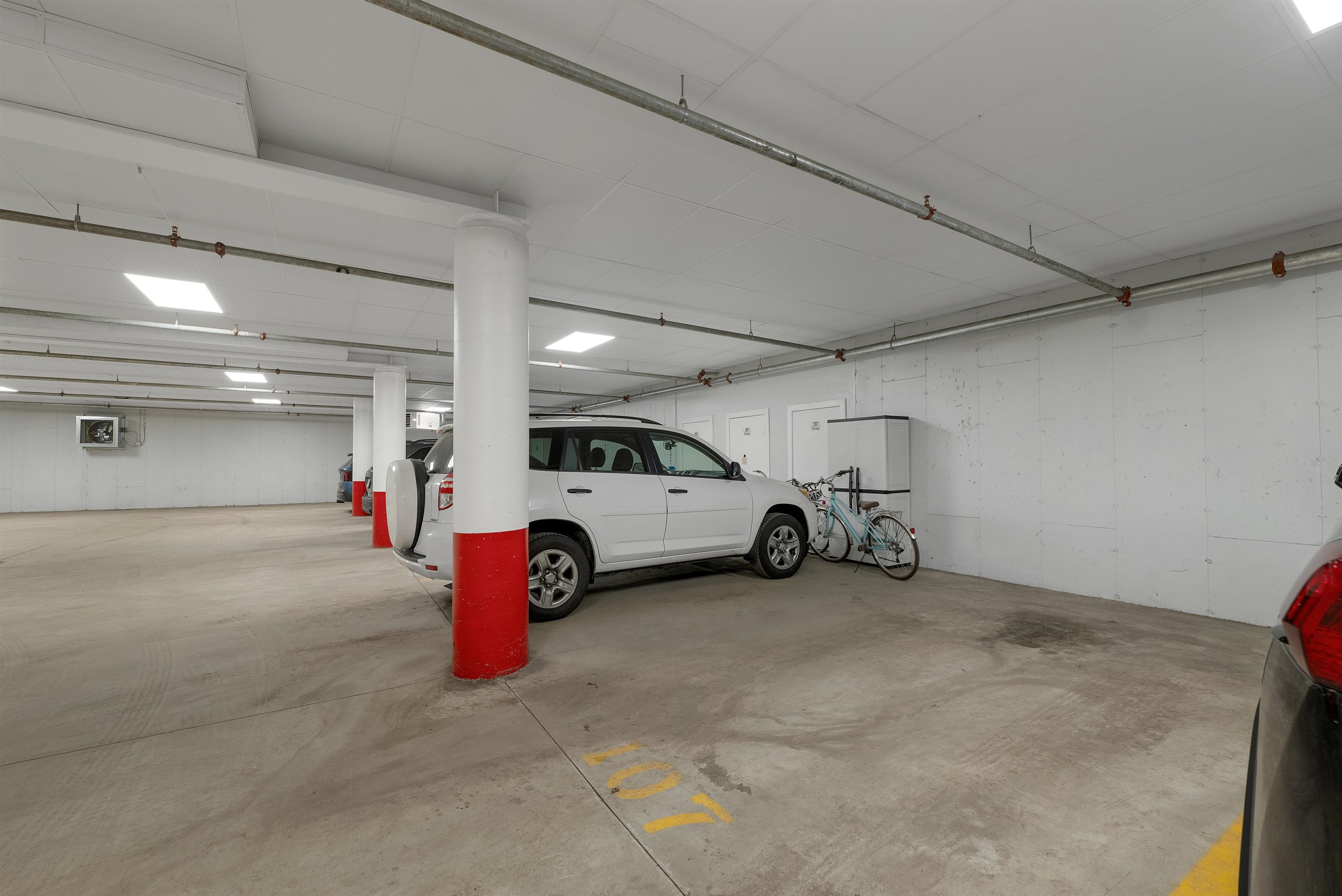 61 Acadia Lane, Unit 107 Exeter, NH 03833 - Photo 27 of 40