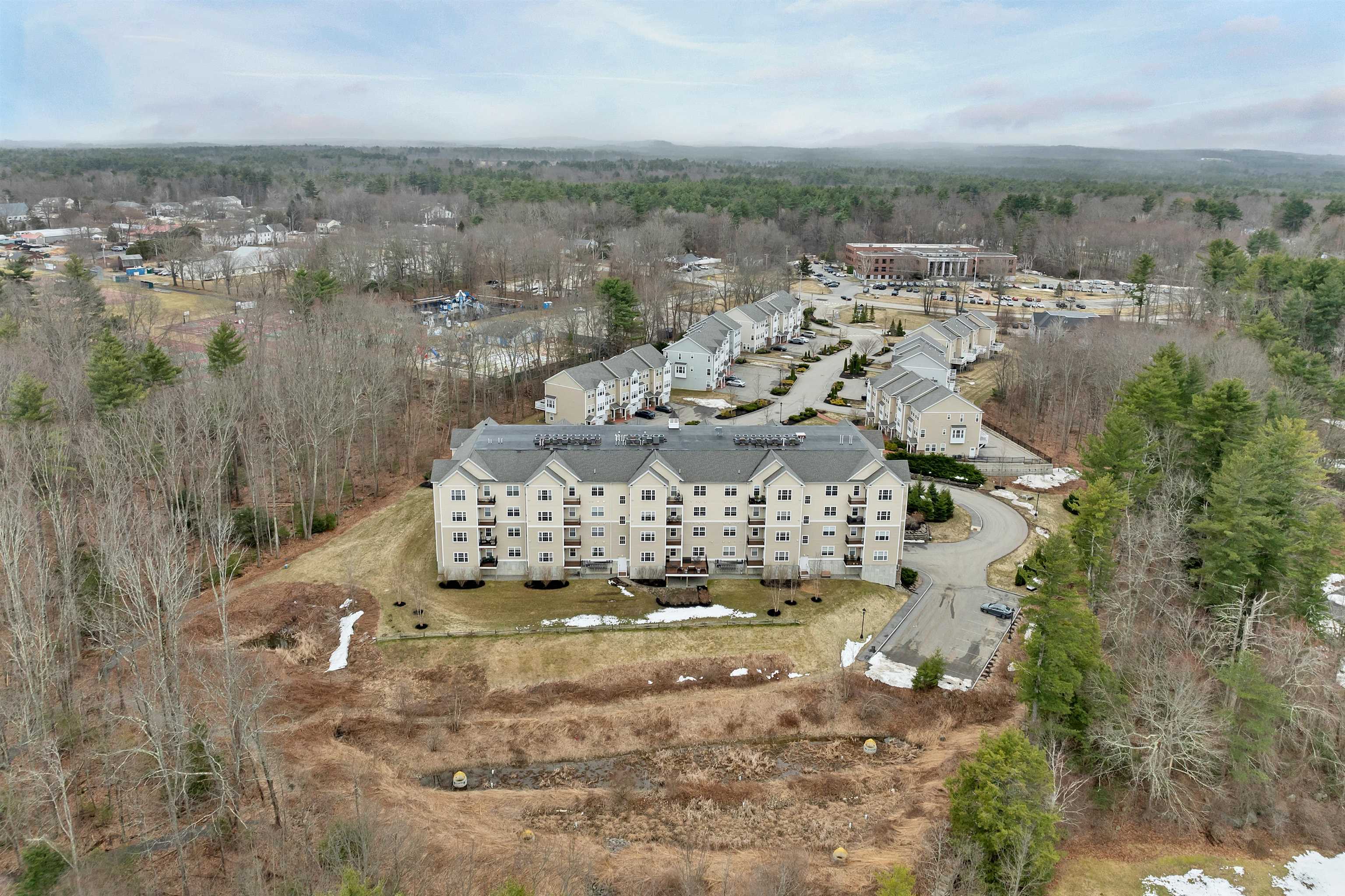 61 Acadia Lane, Unit 107 Exeter, NH 03833 - Photo 32 of 40