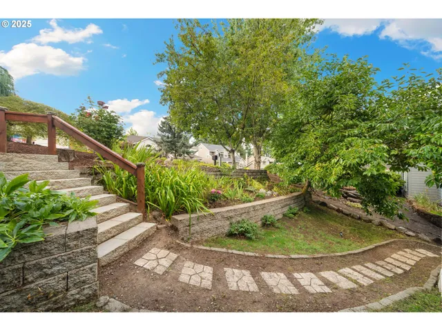 $959,000 | 7766 Southwest Bayberry Drive, Beaverton, OR 97007