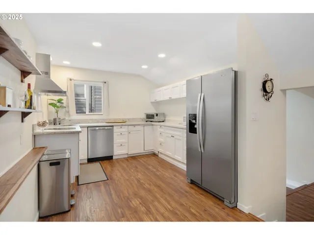 $959,000 | 7766 Southwest Bayberry Drive, Beaverton, OR 97007