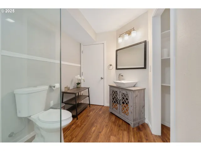 $959,000 | 7766 Southwest Bayberry Drive, Beaverton, OR 97007