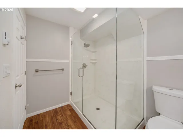 $959,000 | 7766 Southwest Bayberry Drive, Beaverton, OR 97007