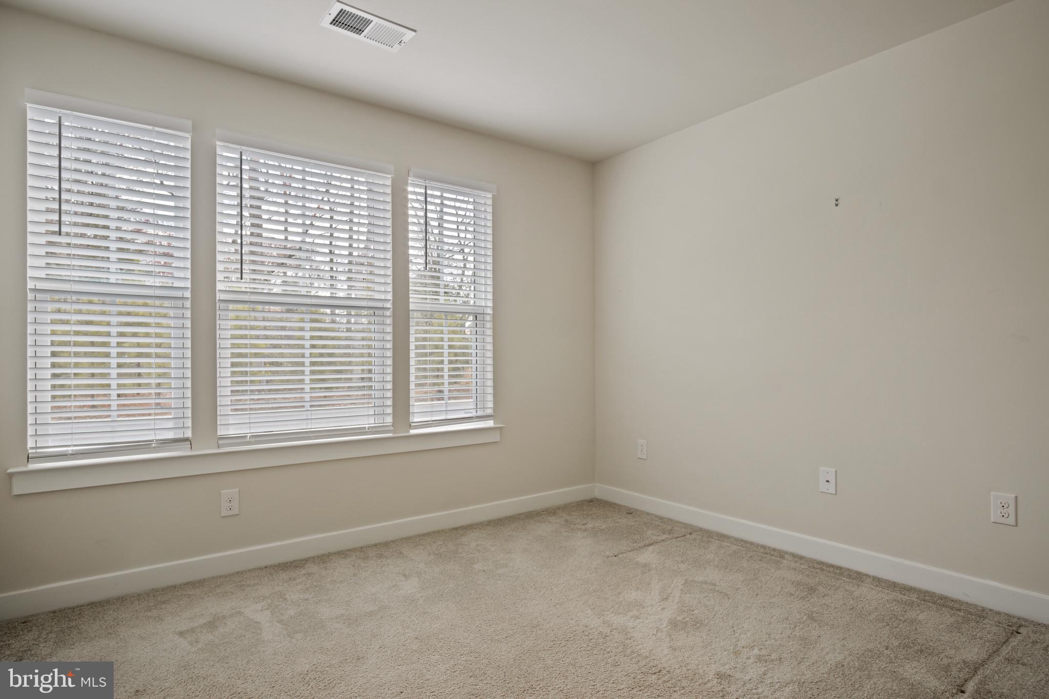 36734 Red Cedar Loop, Unit 44 Ocean View, DE 19970 - Photo 30 of 54 Gest Bedroom 1